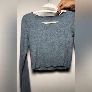 XS - cropped sweater